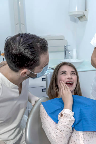 Best Emergency Dentist for Lost Fillings or Crowns in Palm Valley, TX